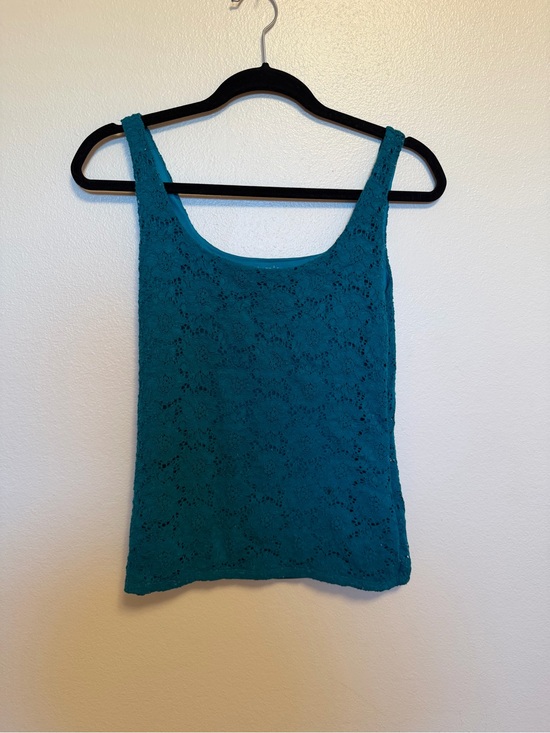 White House Black Market Tops - ✨10 for $15✨ White House Black Market Women's Teal Lace Tank Top size small